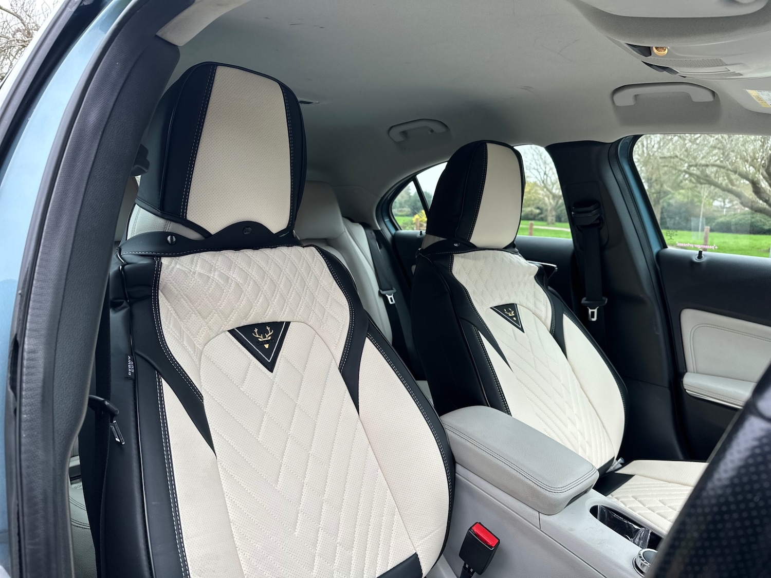 Used Mercedes-Benz A-Class 2013 for sale - 77595619: Photo 9