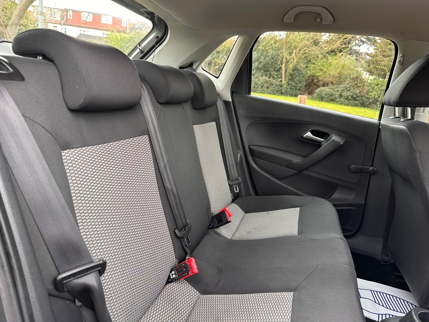 Used Volkswagen Polo 2010 for sale - 78107302: Photo 12