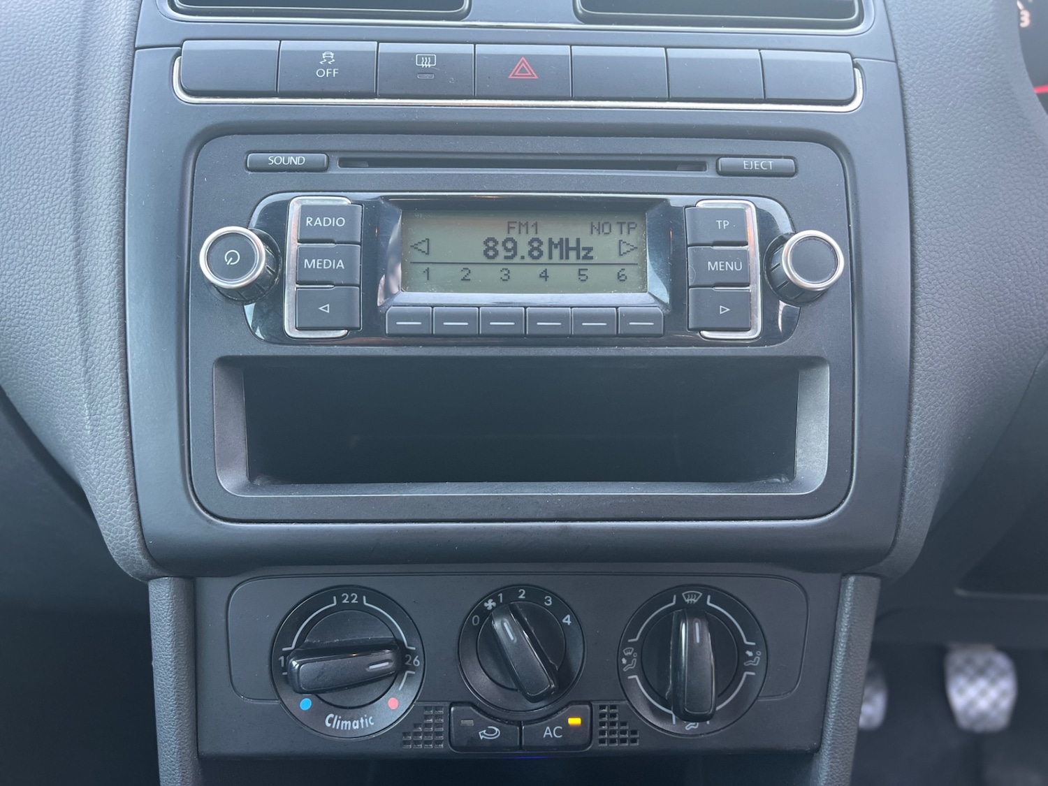 Used Volkswagen Polo 2010 for sale - 77275126: Photo 13