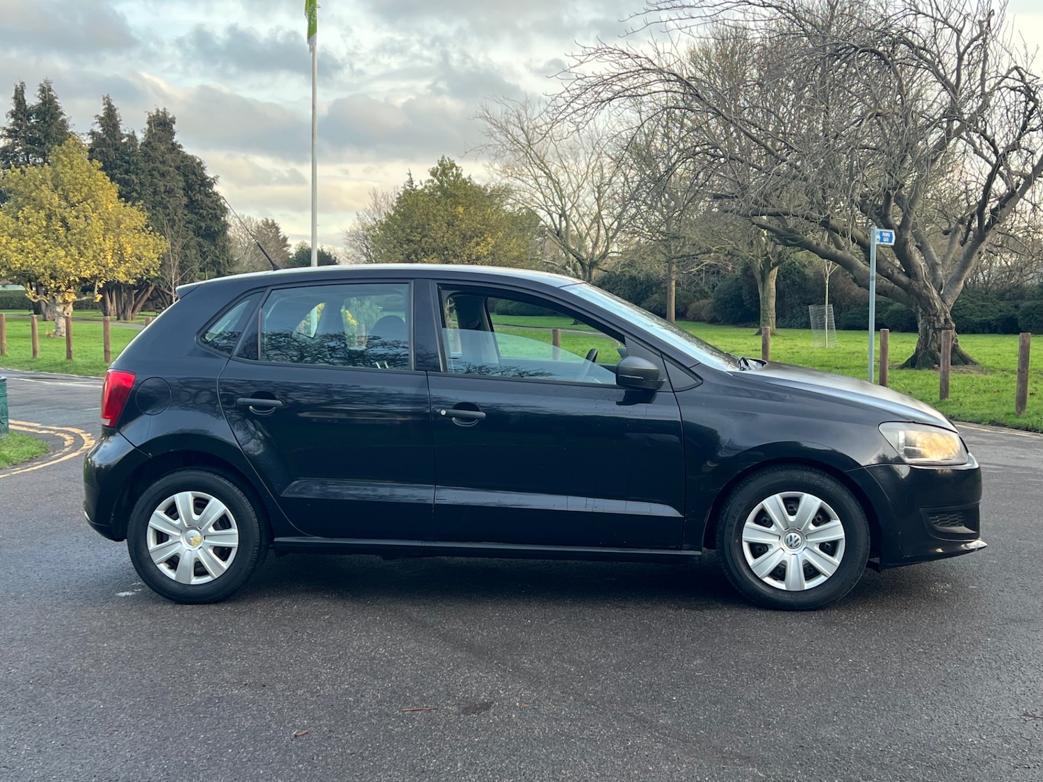 Used Volkswagen Polo 2010 for sale - 77275126: Photo 4