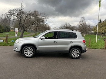 Used Volkswagen Tiguan 2009 for sale - 77529309: Photo