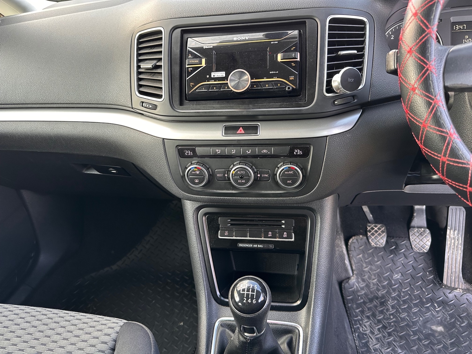 Used Volkswagen Sharan 2014 for sale - 77166086: Photo 11