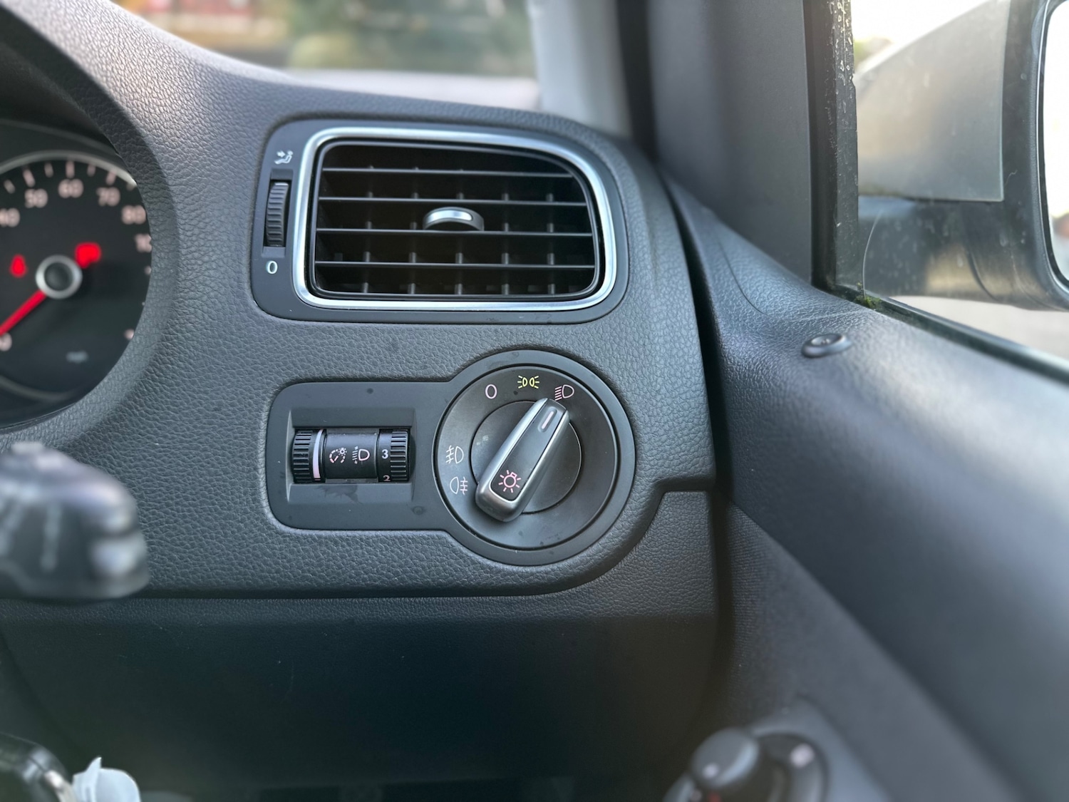 Used Volkswagen Polo 2013 for sale - 78141211: Photo 16