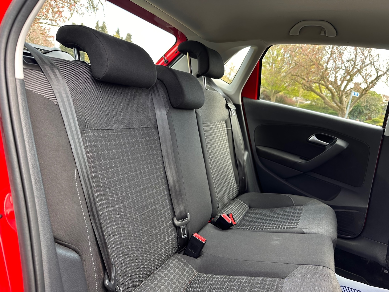 Used Volkswagen Polo 2015 for sale - 78092955: Photo 11