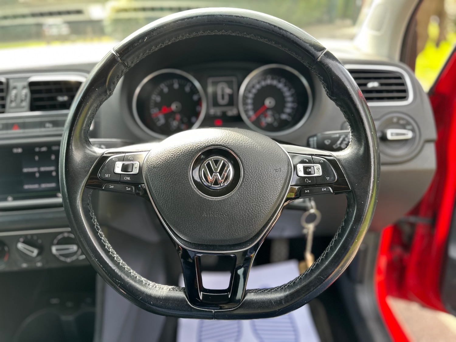 Used Volkswagen Polo 2015 for sale - 78092955: Photo 12