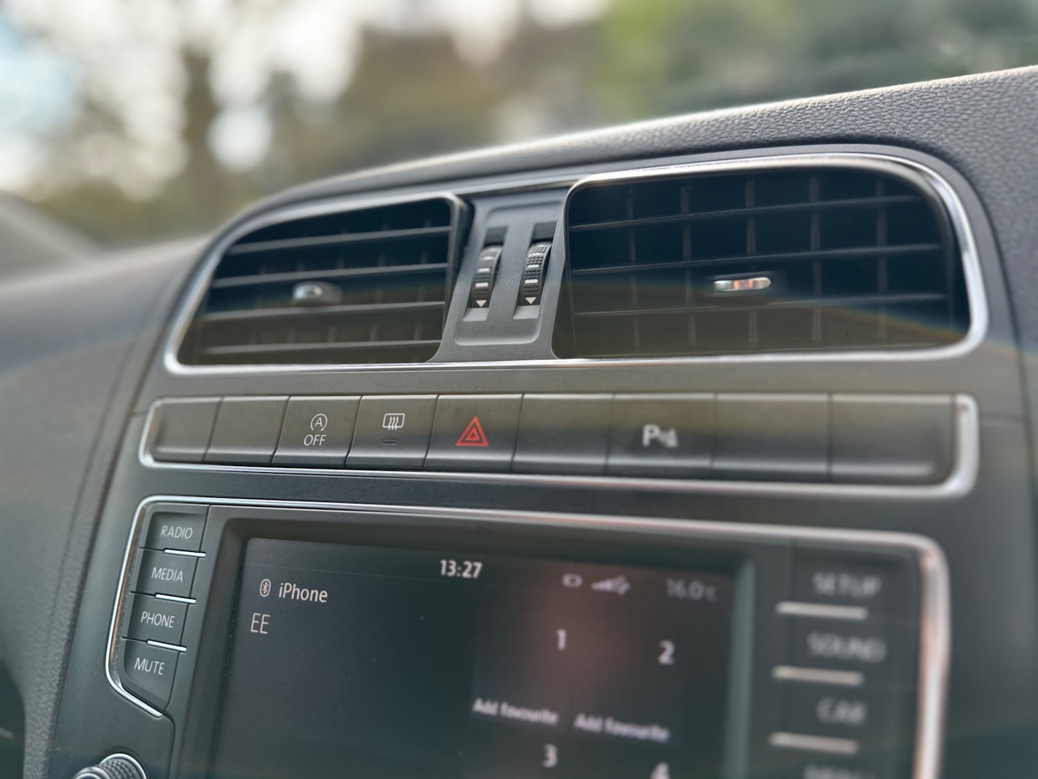 Used Volkswagen Polo 2015 for sale - 78092955: Photo 15