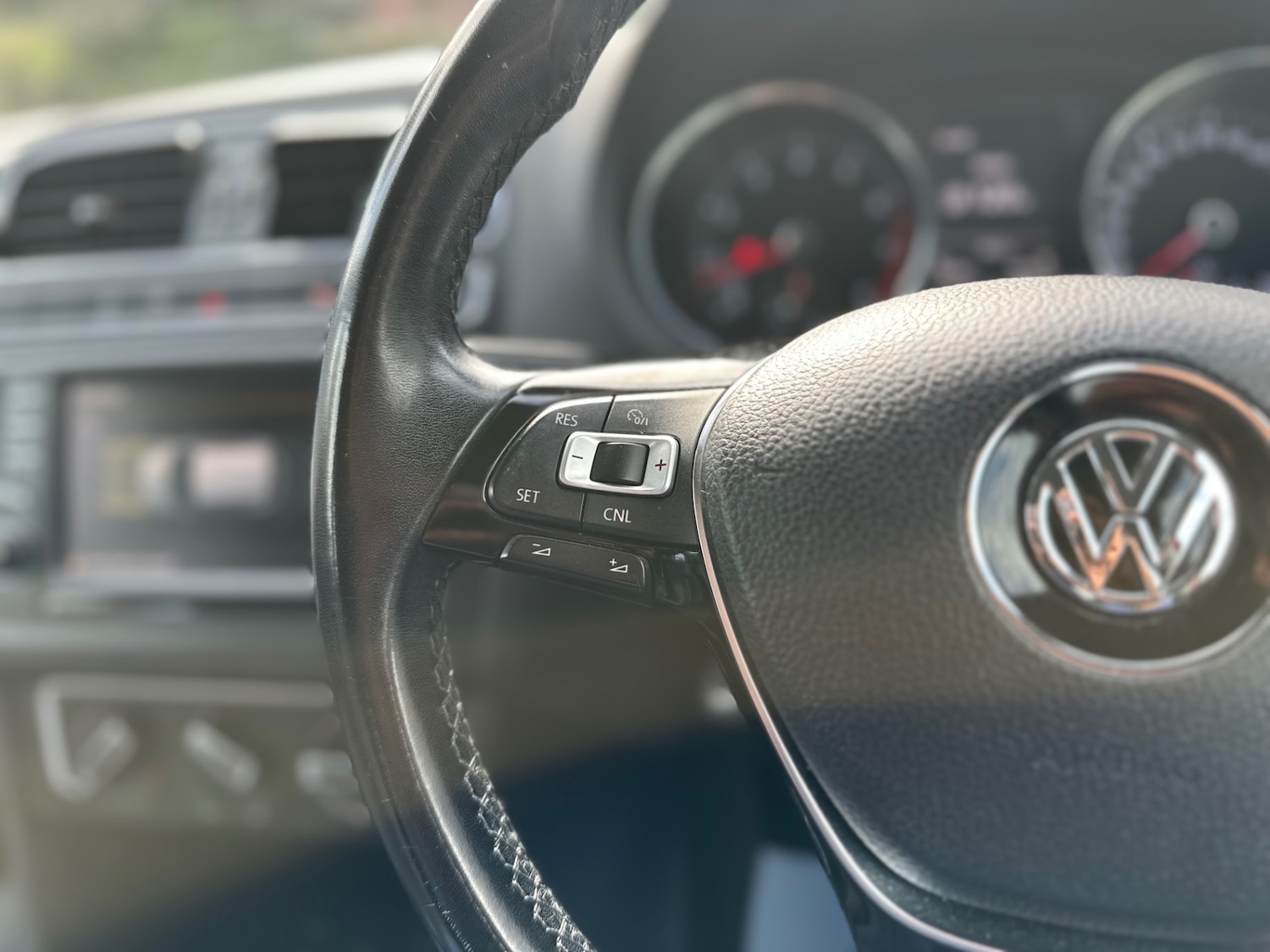 Used Volkswagen Polo 2015 for sale - 78092955: Photo 18