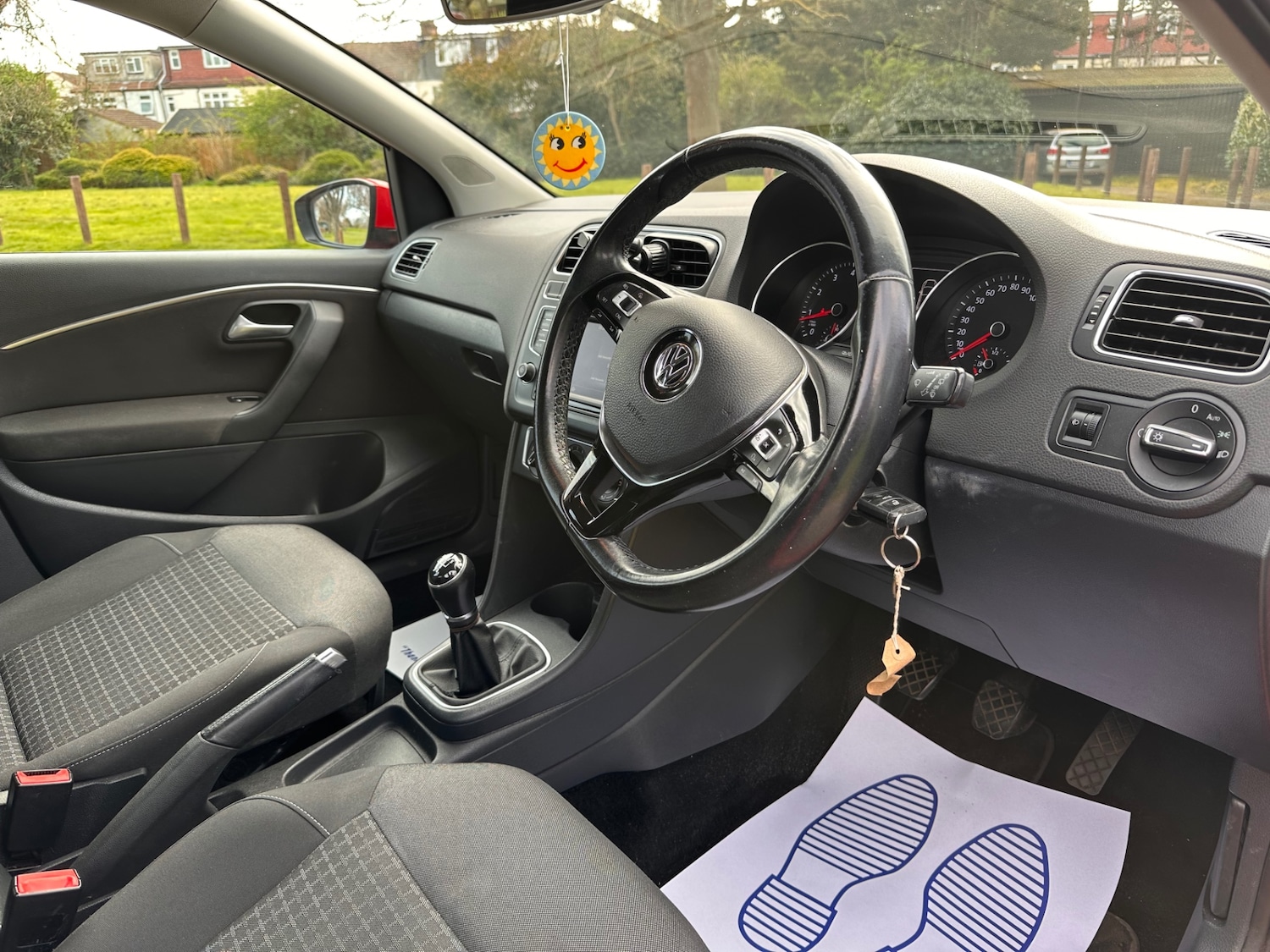 Used Volkswagen Polo 2015 for sale - 78092955: Photo 9