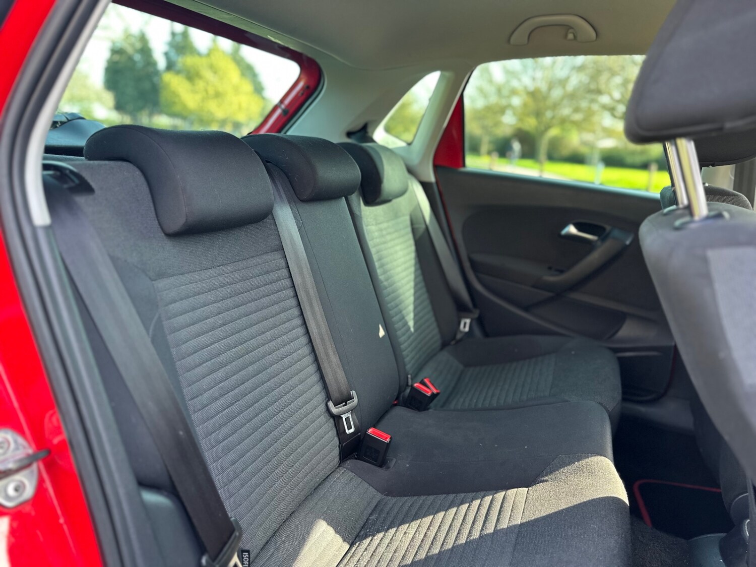 Used Volkswagen Polo 2011 for sale - 77682058: Photo 12