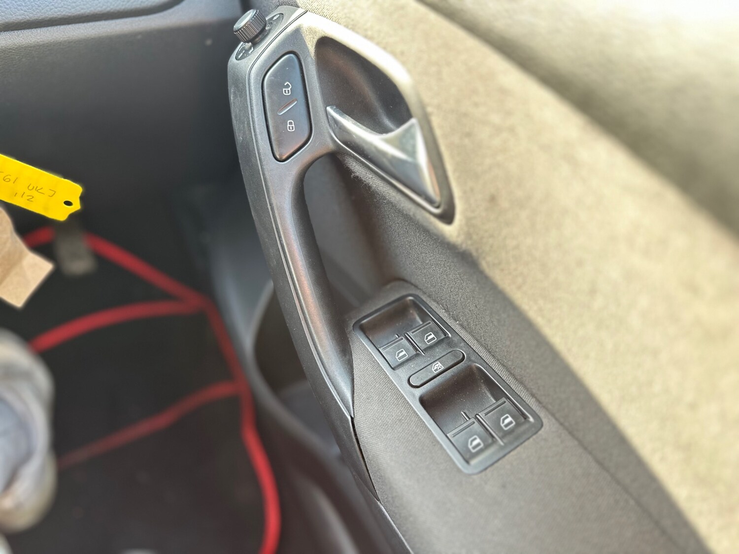 Used Volkswagen Polo 2011 for sale - 77682058: Photo 17