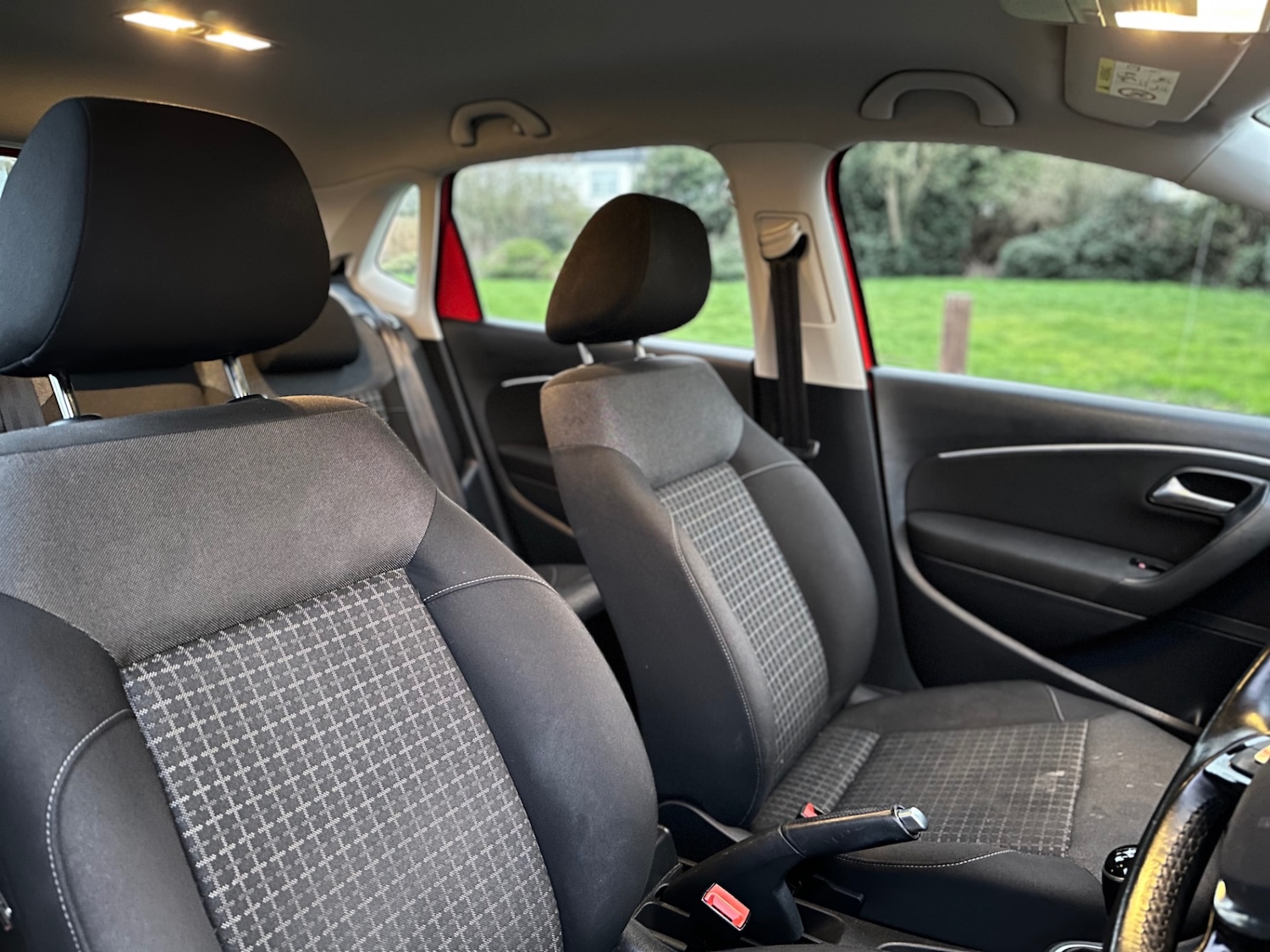 Used Volkswagen Polo 2014 for sale - 77906309: Photo 10