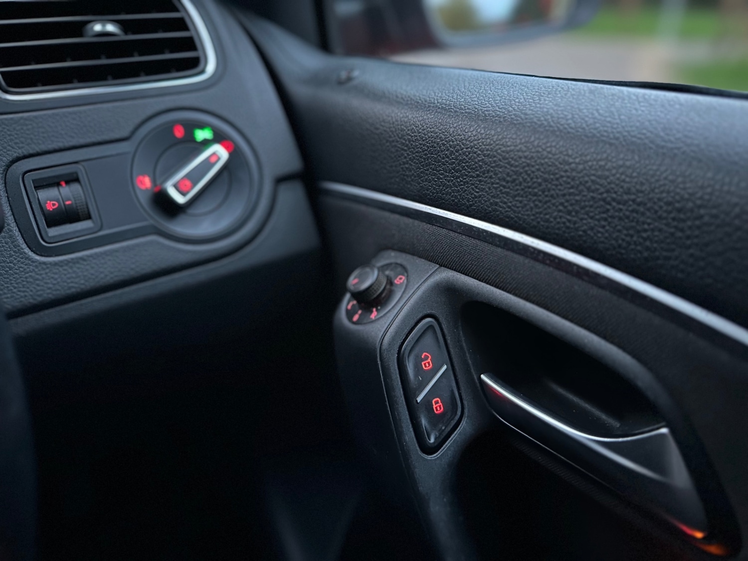 Used Volkswagen Polo 2014 for sale - 77906309: Photo 18