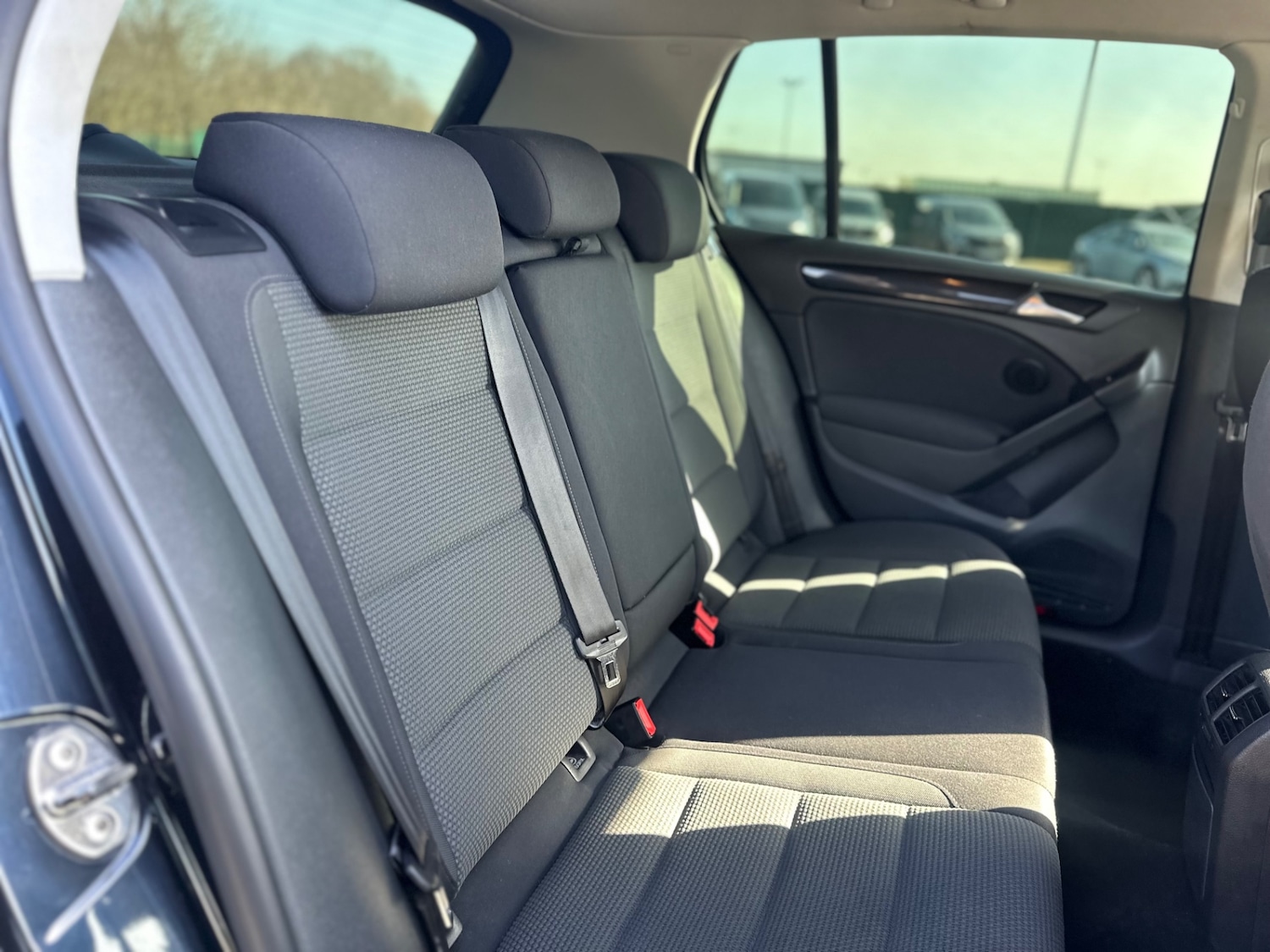 Used Volkswagen Golf 2011 for sale - 77791210: Photo 12