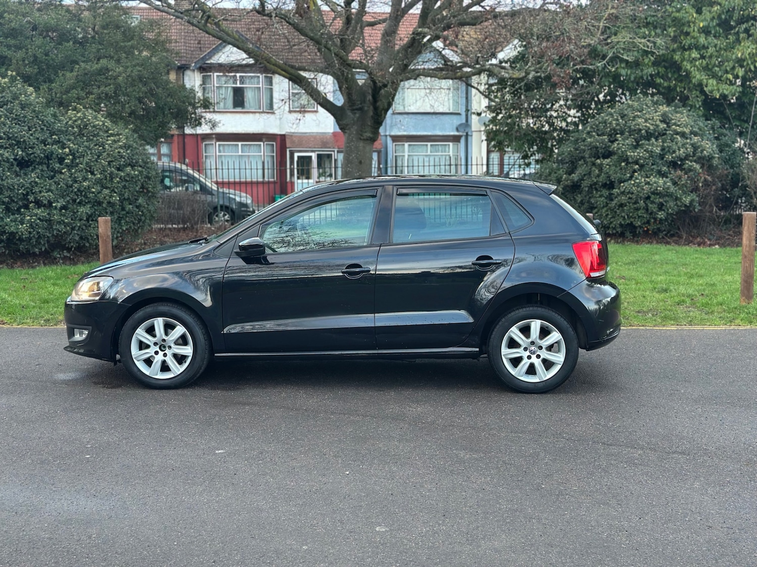 Used Volkswagen Polo 2012 for sale - 77354998: Photo 8