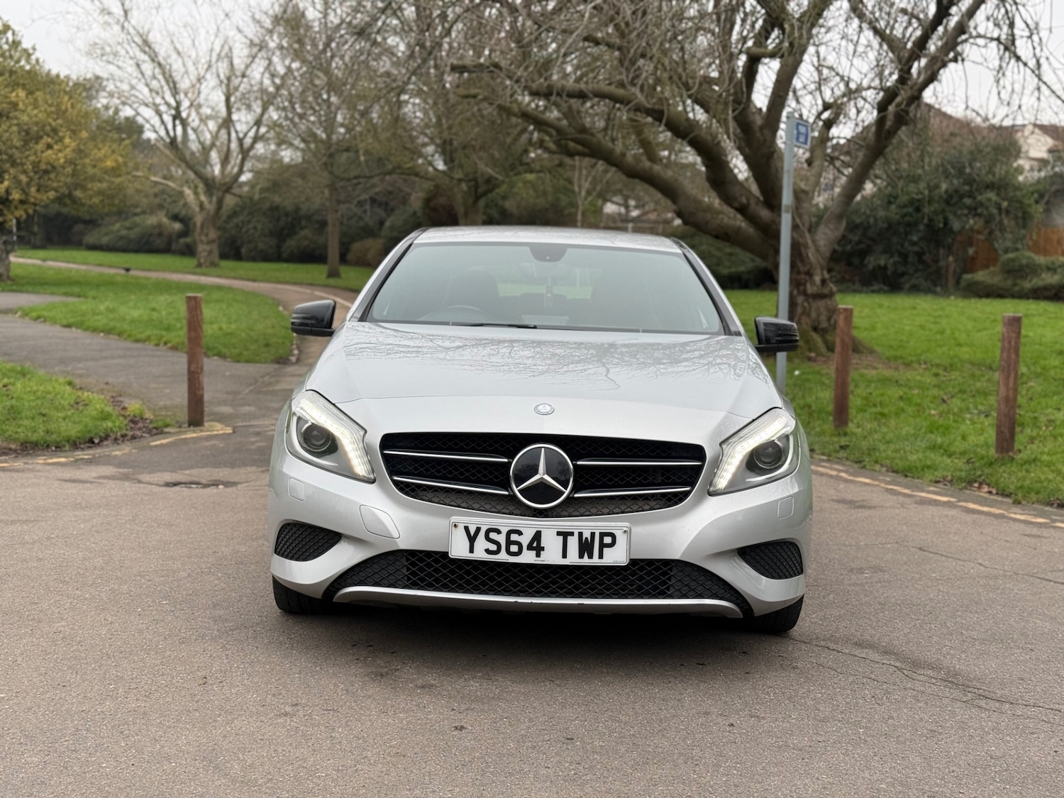 Used Mercedes-Benz A-Class 2014 for sale - 77324747: Photo 2