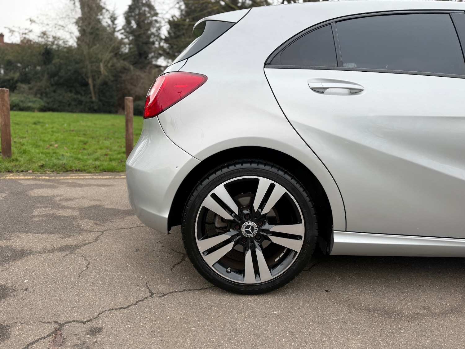 Used Mercedes-Benz A-Class 2014 for sale - 77324747: Photo 8