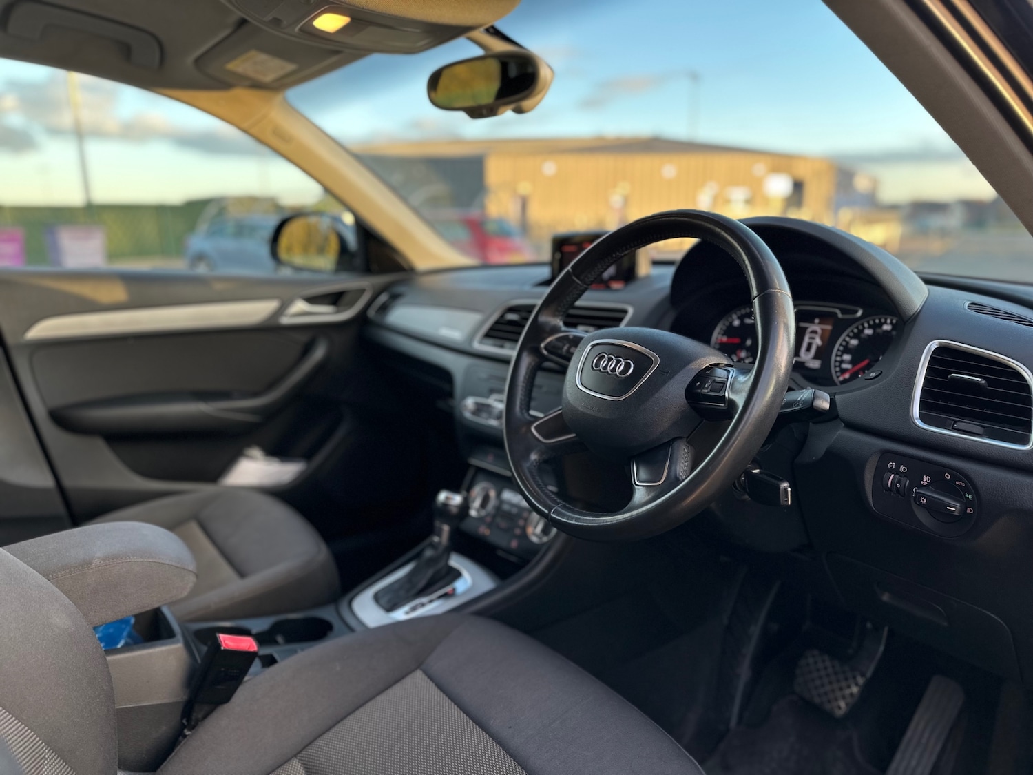 Used Audi Q3 2013 for sale - 77113539: Photo 10