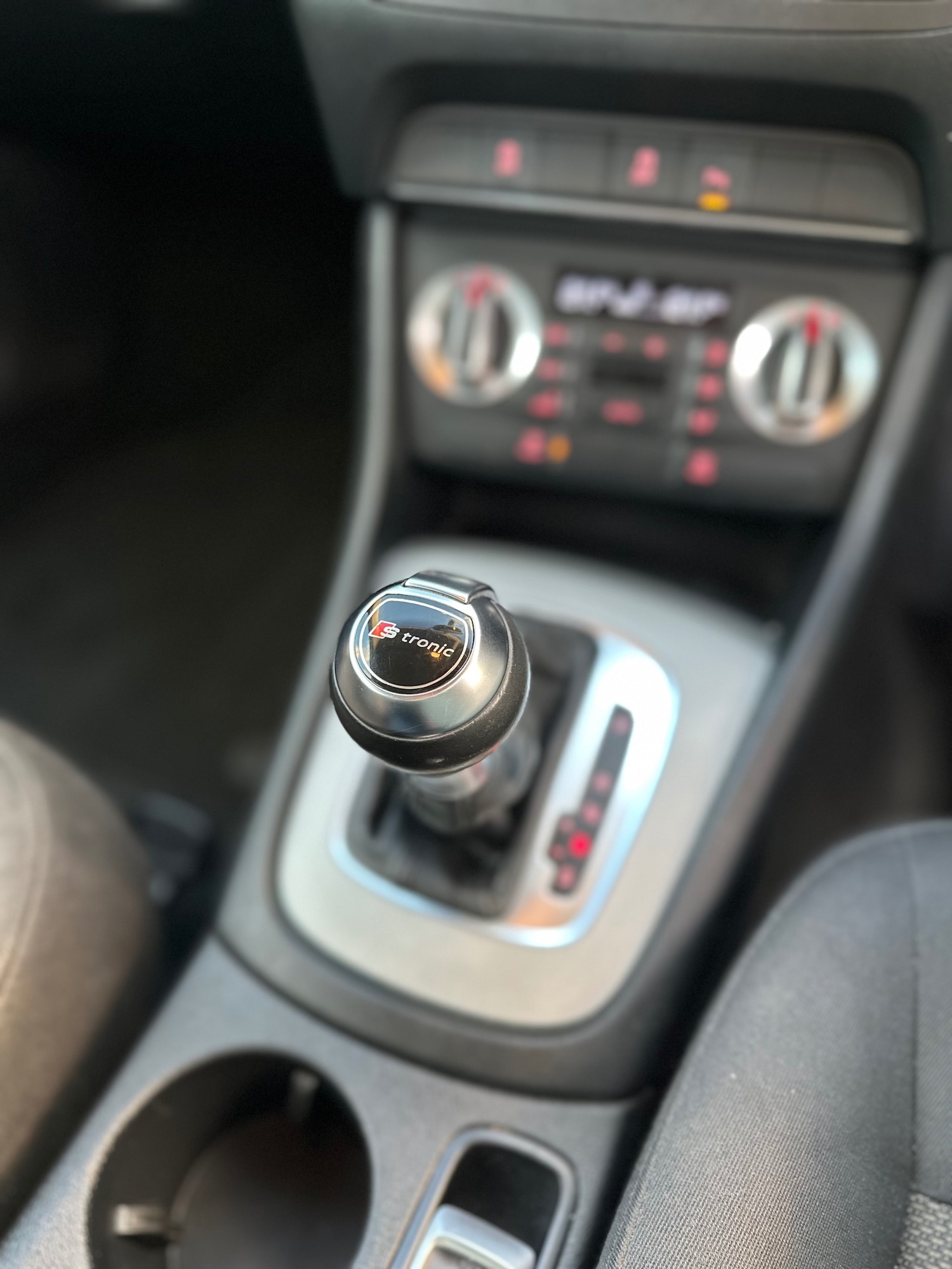 Used Audi Q3 2013 for sale - 77113539: Photo 14