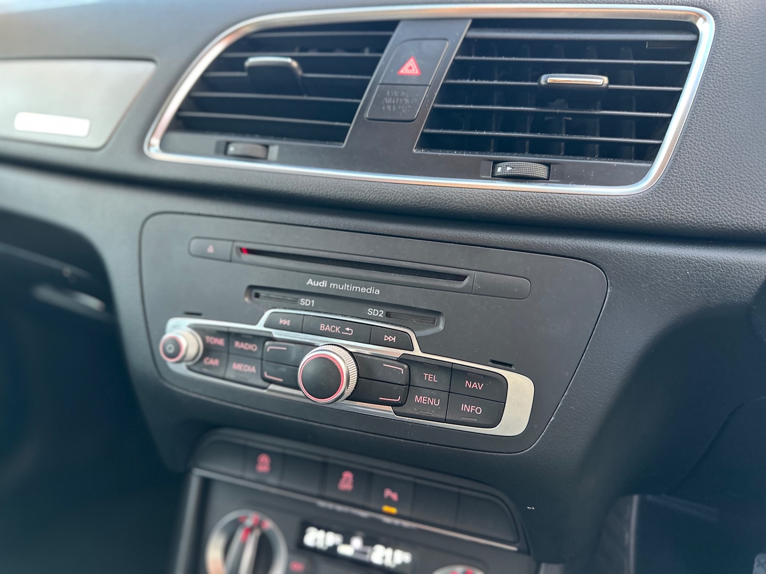 Used Audi Q3 2013 for sale - 77113539: Photo 15