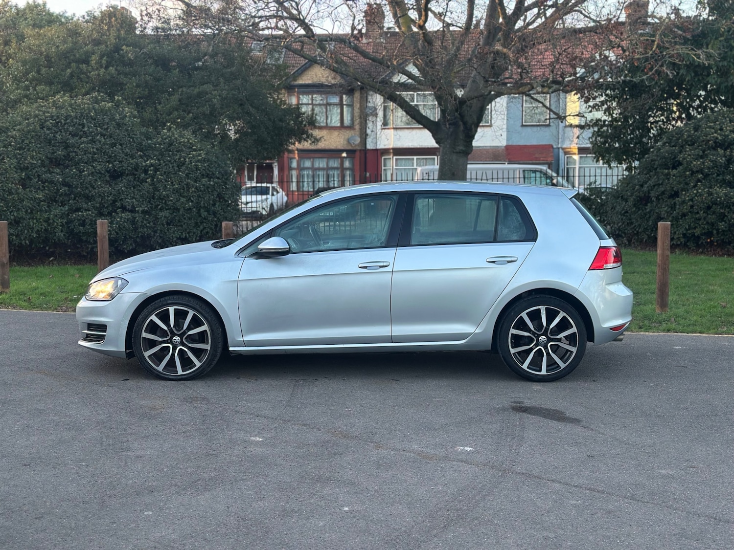 Used Volkswagen Golf 2014 for sale - 77113453: Photo 4