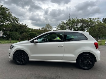 Used Volkswagen Polo 2013 for sale - 78503015: Photo
