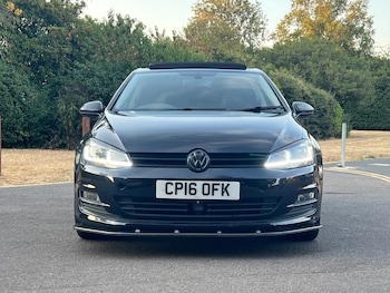 Used Volkswagen Golf 2016 for sale - 79466578: Photo