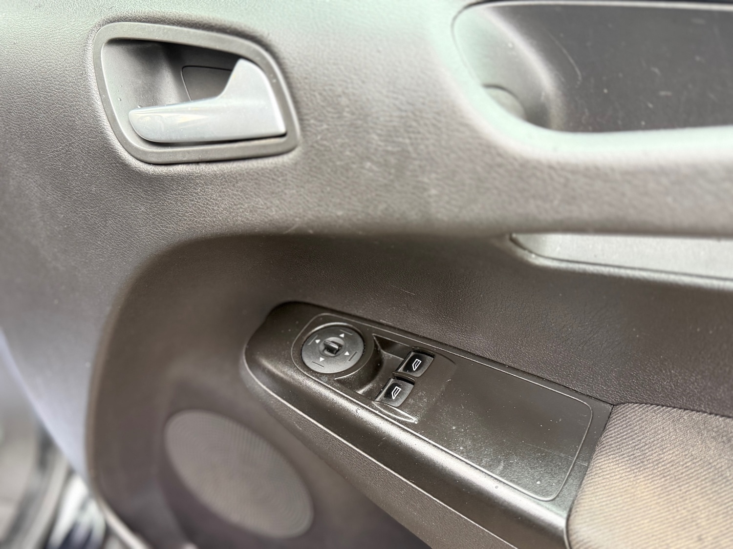 Used Ford Transit Courier 2015 for sale - 78087220: Photo 11