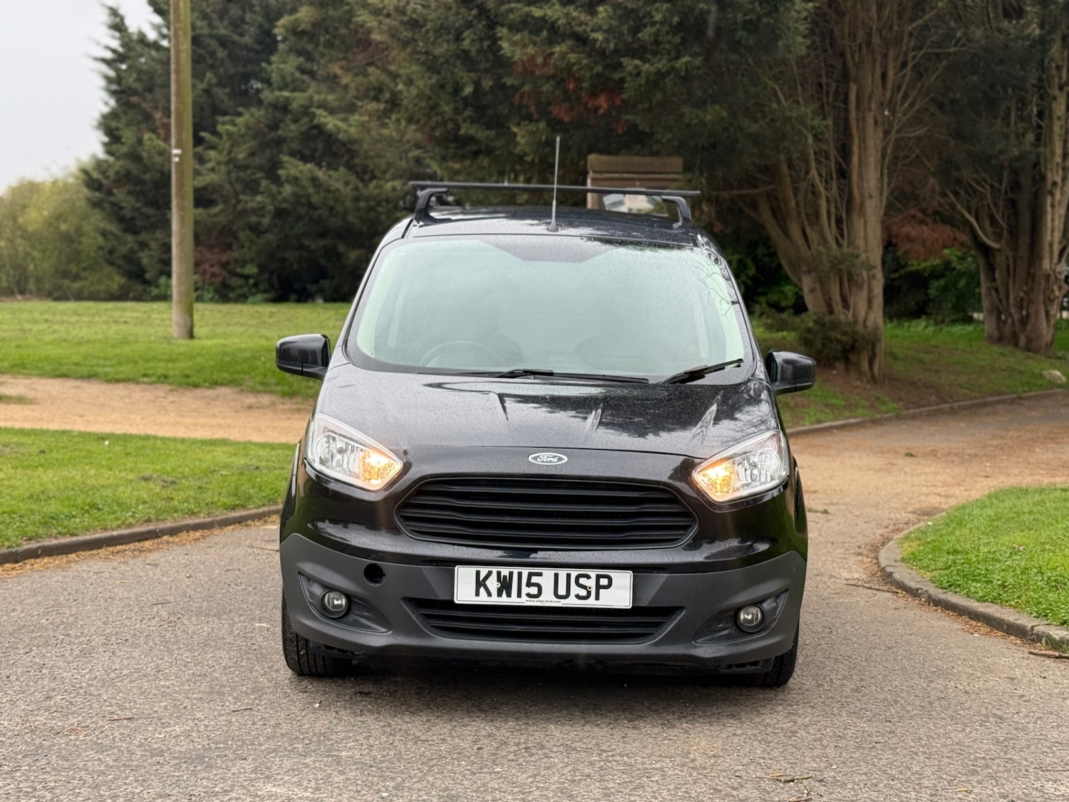 Used Ford Transit Courier 2015 for sale - 78087220: Photo 2