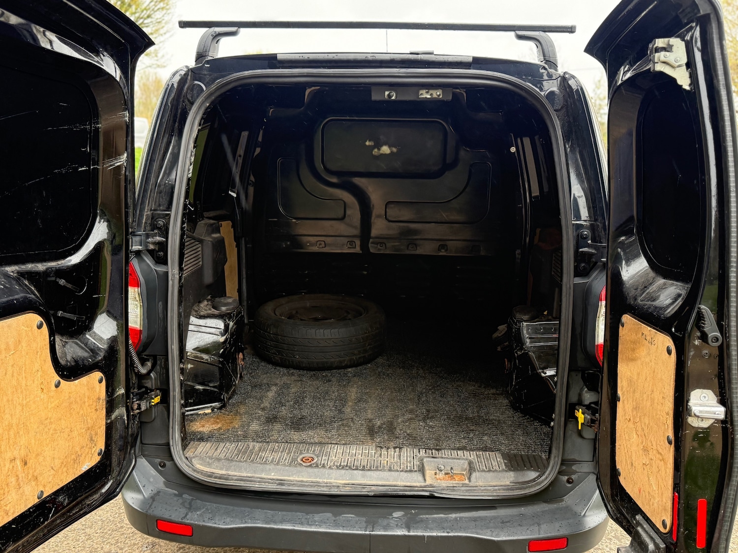 Used Ford Transit Courier 2015 for sale - 78087220: Photo 7