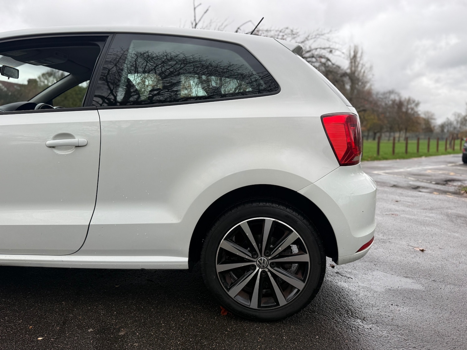 Used Volkswagen Polo 2015 for sale - 77127790: Photo 7
