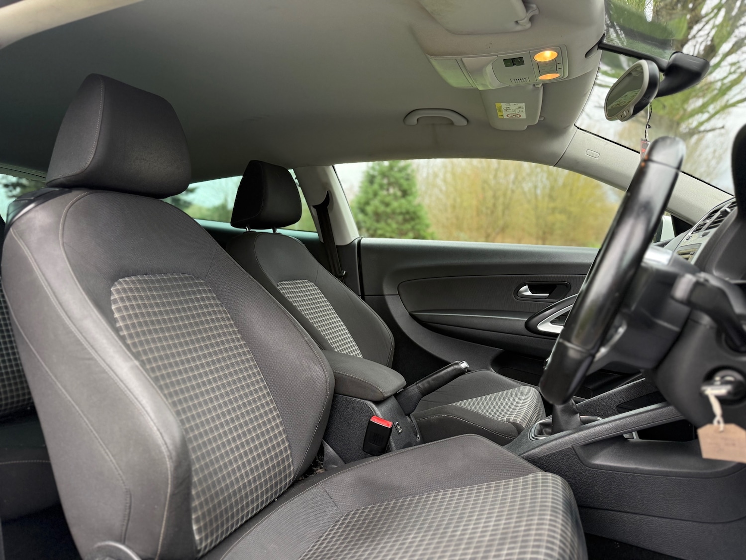 Used Volkswagen Scirocco 2015 for sale - 77678747: Photo 11