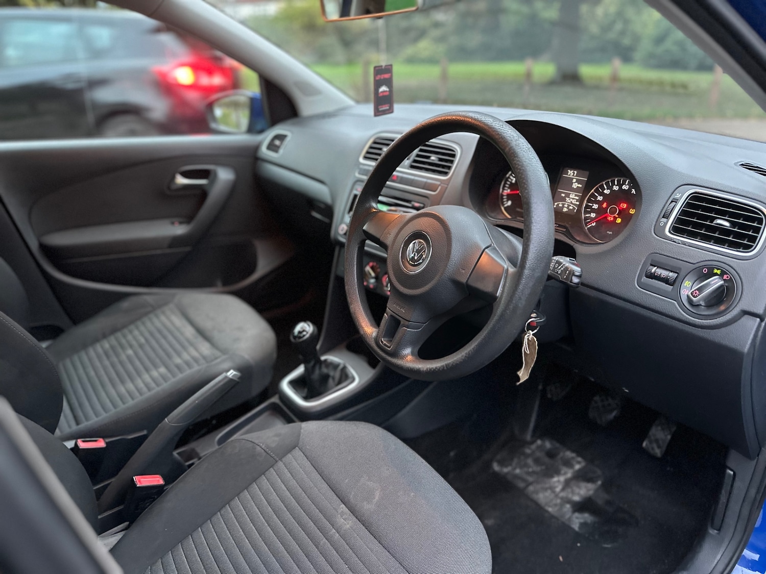 Used Volkswagen Polo 2012 for sale - 77242009: Photo 8