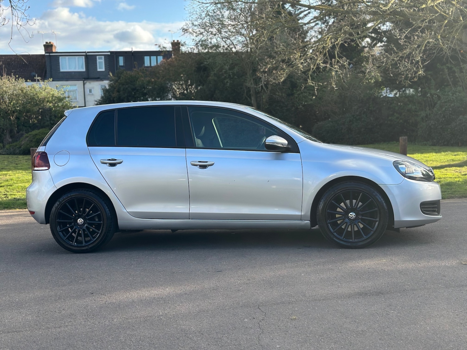 Used Volkswagen Golf 2011 for sale - 78057281: Photo 2