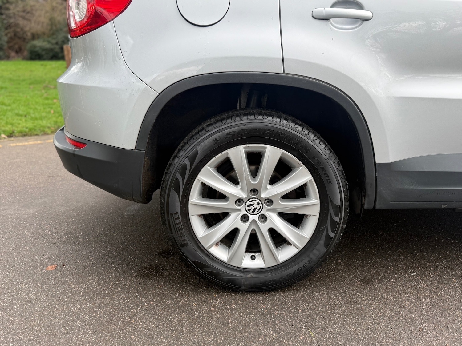 Used Volkswagen Tiguan 2009 for sale - 77645675: Photo 7