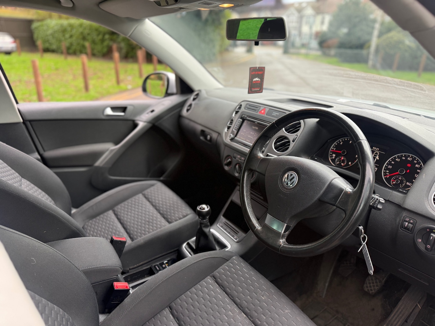 Used Volkswagen Tiguan 2009 for sale - 77645675: Photo 8