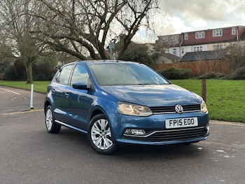 Used Volkswagen Polo 2015 for sale - 77354955: Photo