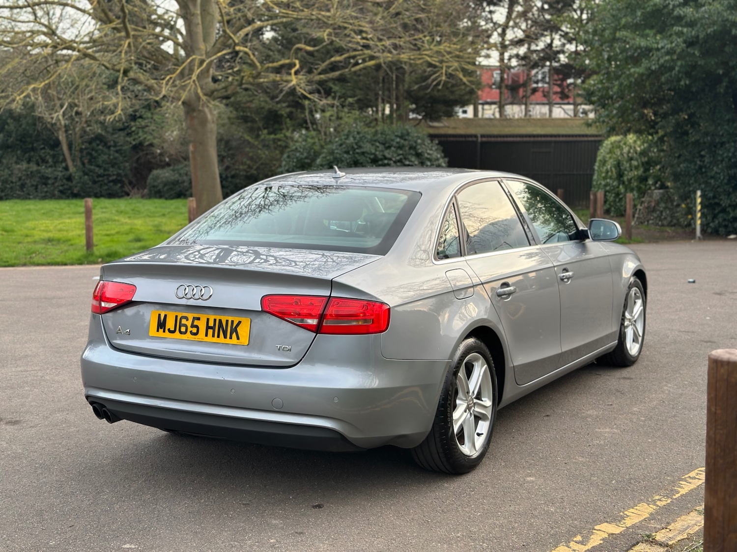 Used Audi A4 2015 for sale - 77969075: Photo 5