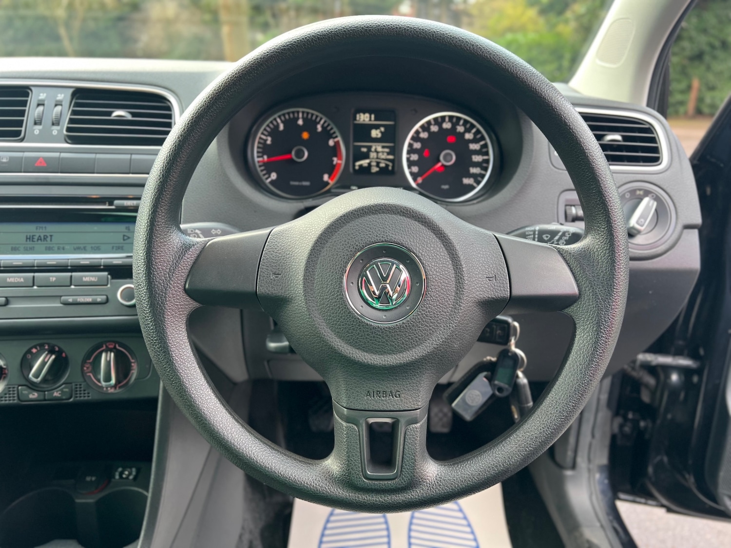 Used Volkswagen Polo 2010 for sale - 77375718: Photo 11