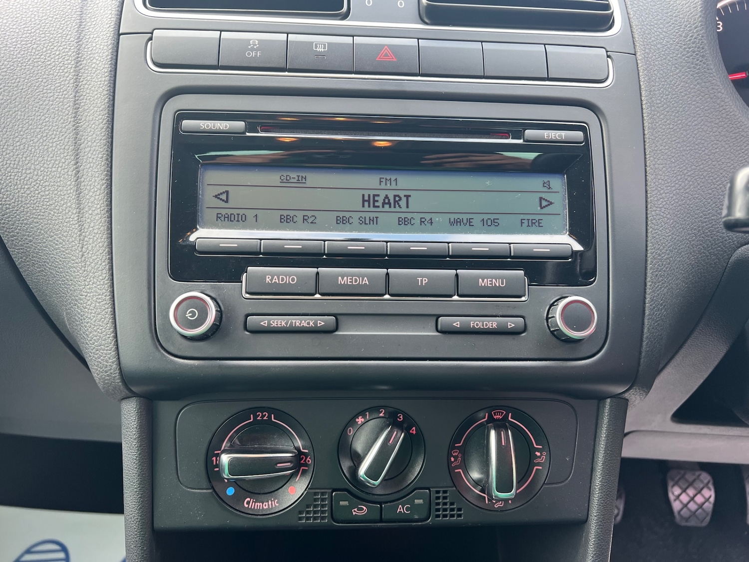 Used Volkswagen Polo 2010 for sale - 77375718: Photo 14