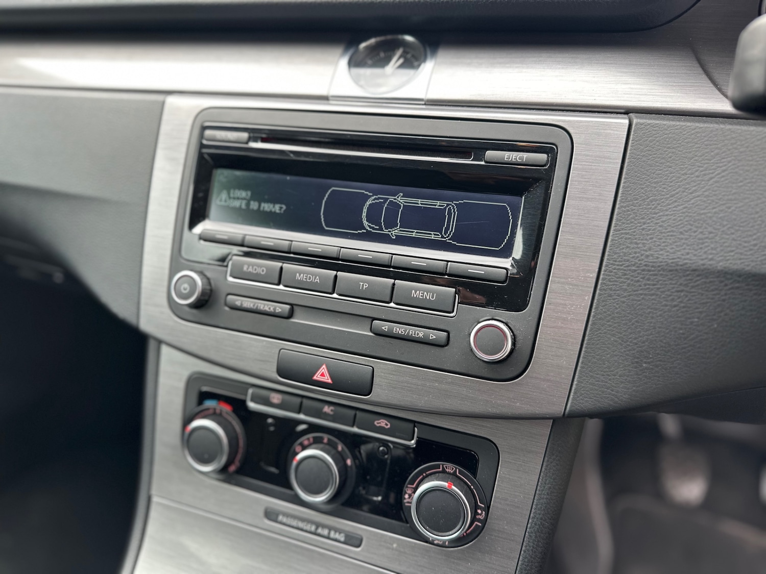 Used Volkswagen Passat 2012 for sale - 77791292: Photo 17