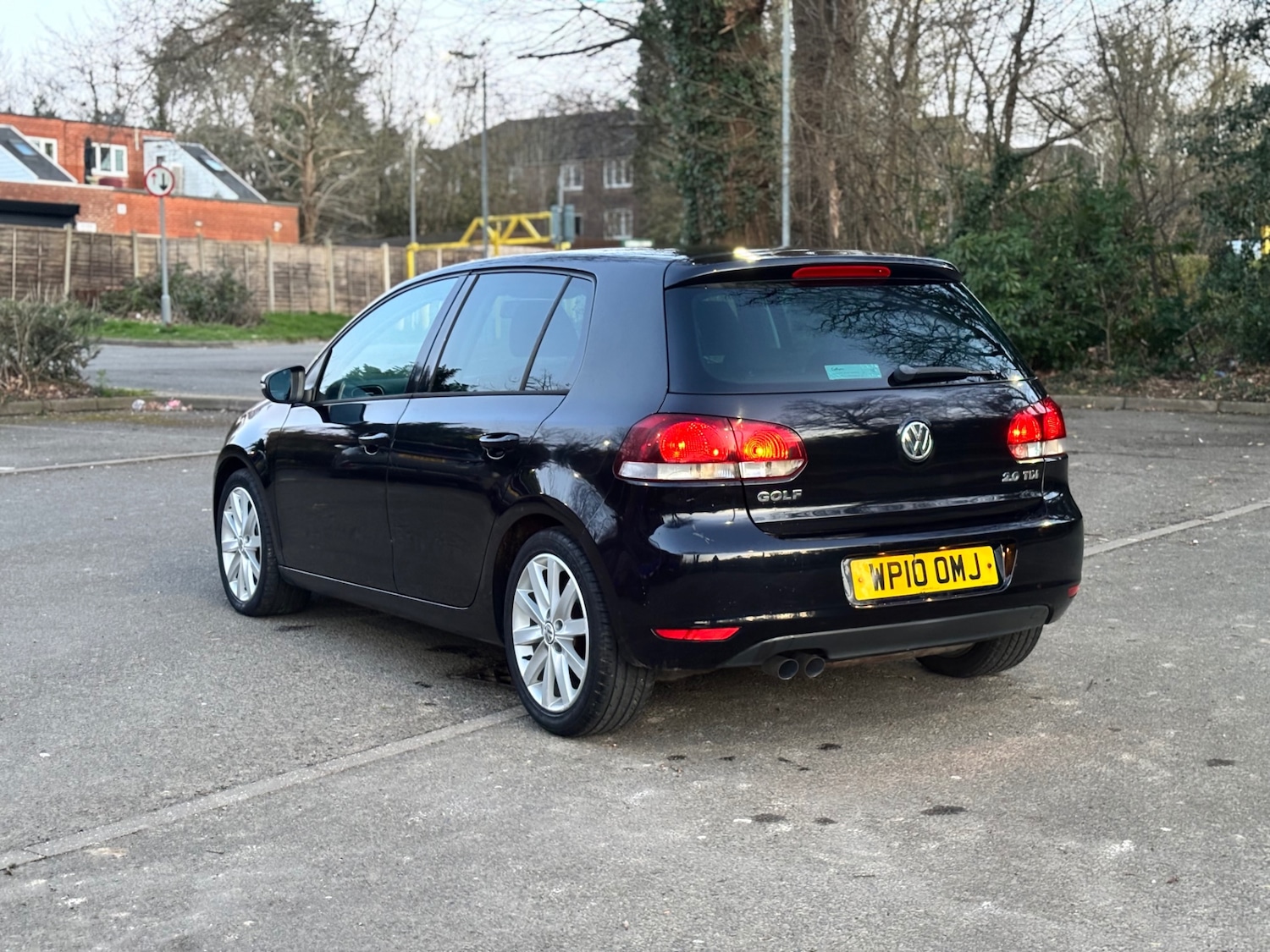 Used Volkswagen Golf 2010 for sale - 77891755: Photo 5