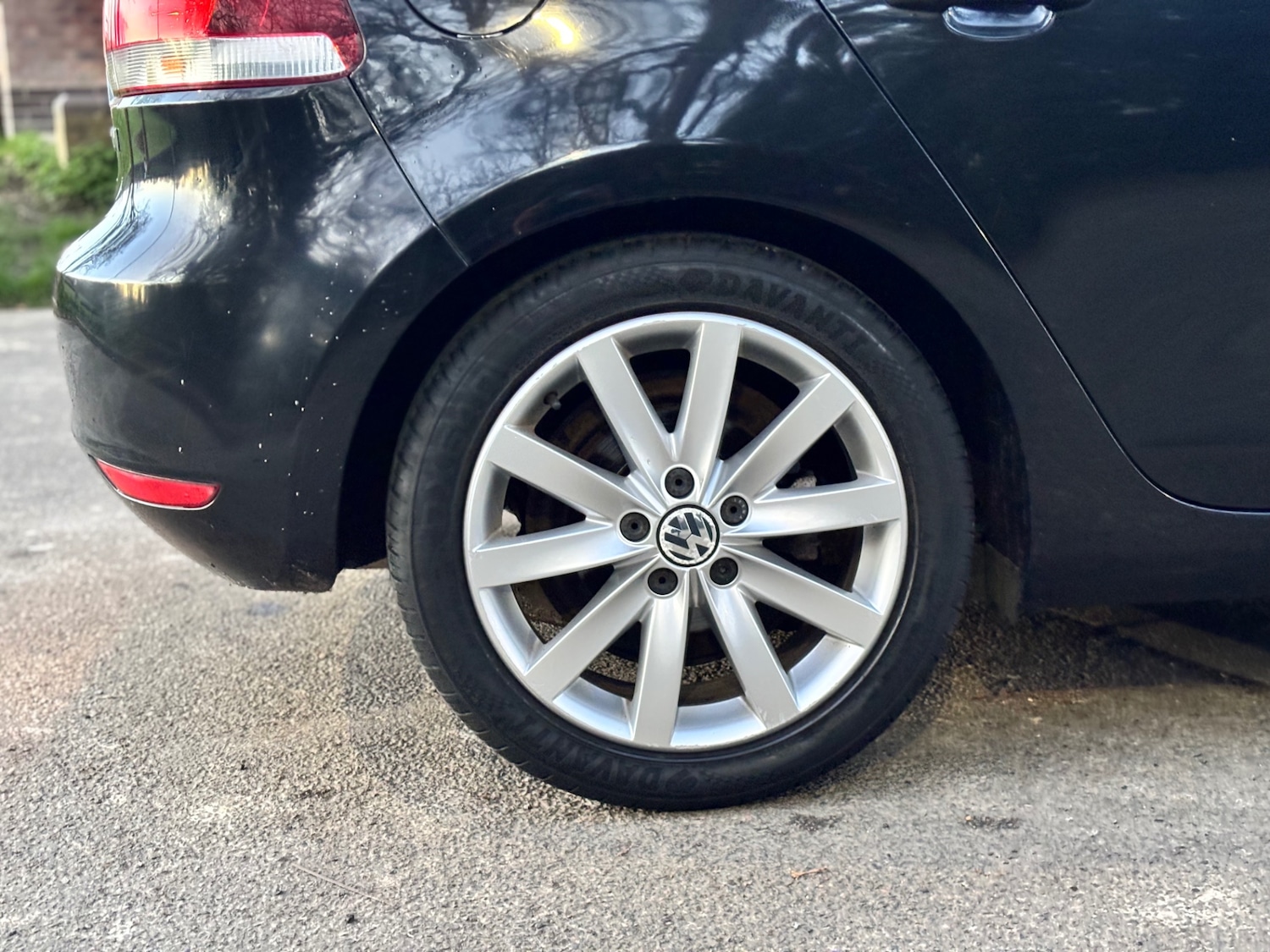 Used Volkswagen Golf 2010 for sale - 77891755: Photo 9