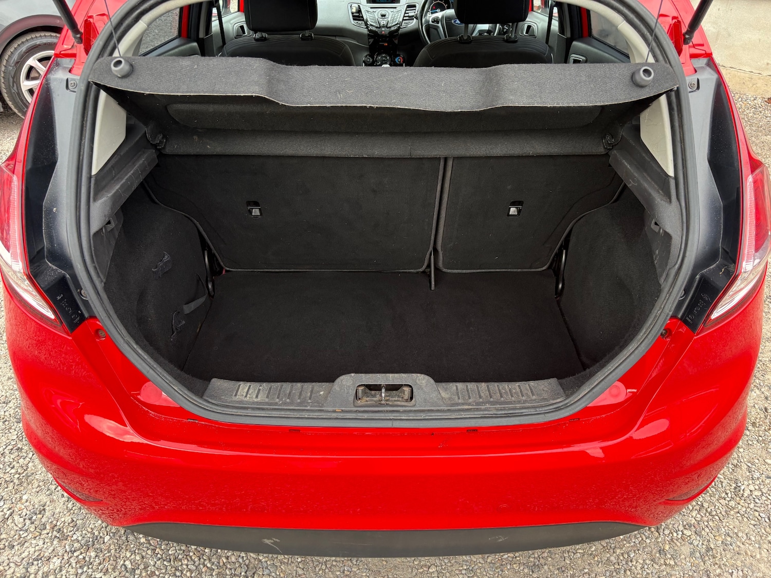 Used Ford Fiesta 2013 for sale - 76143938: Photo 9