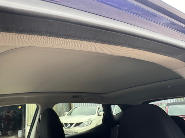 Used Nissan Qashqai 2015 for sale - 76232650: Photo 11