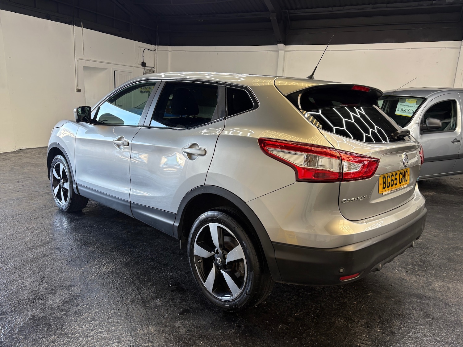 Used Nissan Qashqai 2015 for sale - 77555358: Photo 5
