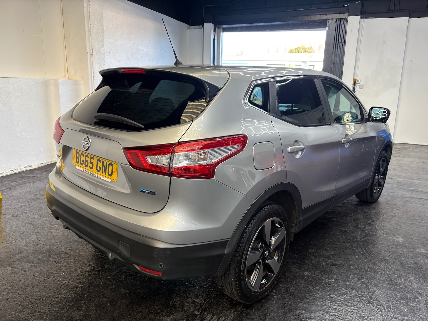 Used Nissan Qashqai 2015 for sale - 77555358: Photo 9
