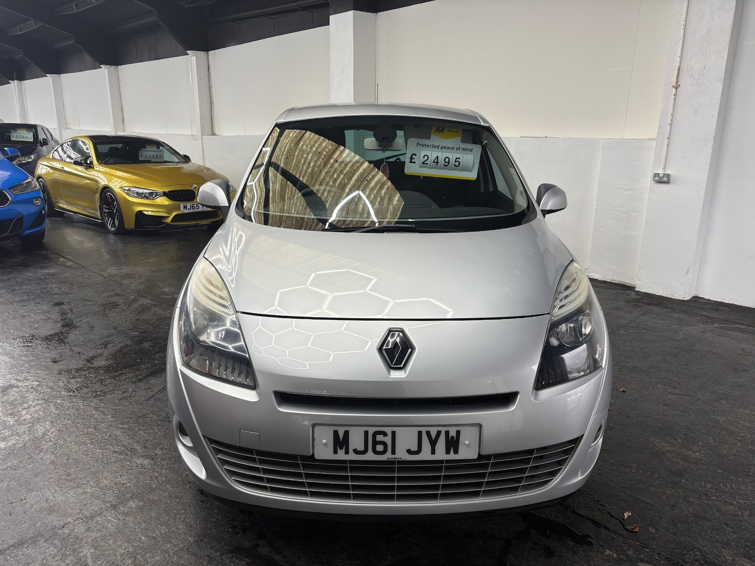Used Renault Grand Scenic 2011 for sale - 77298730: Photo 3