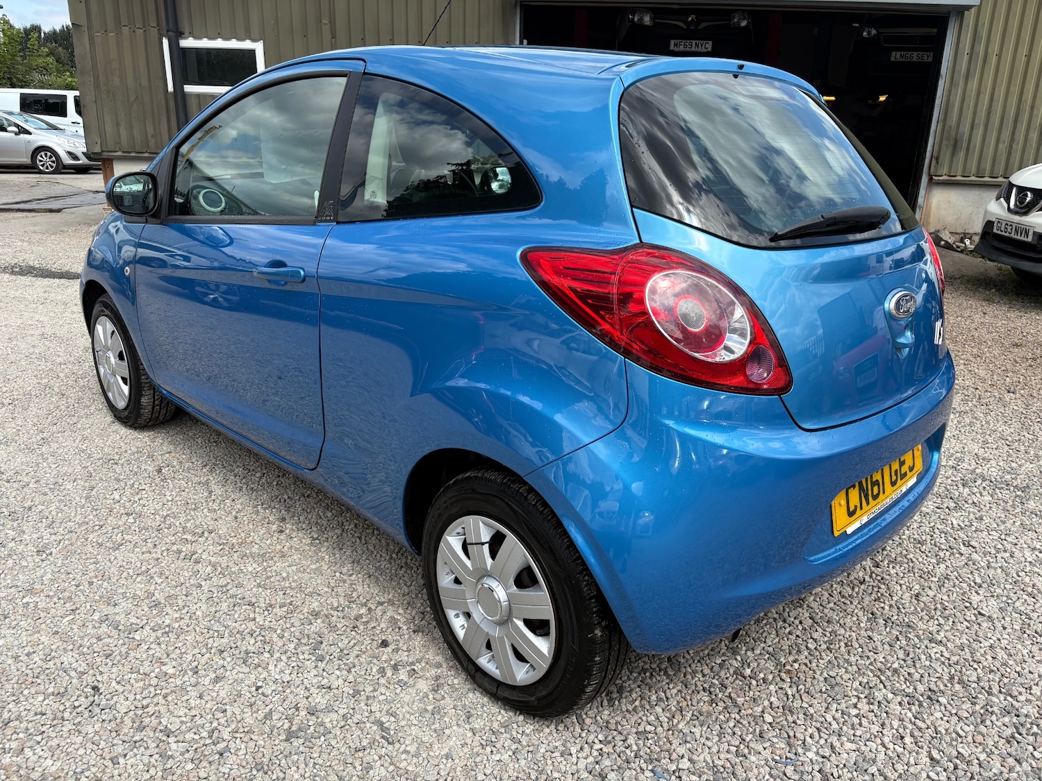 Vehicle 5