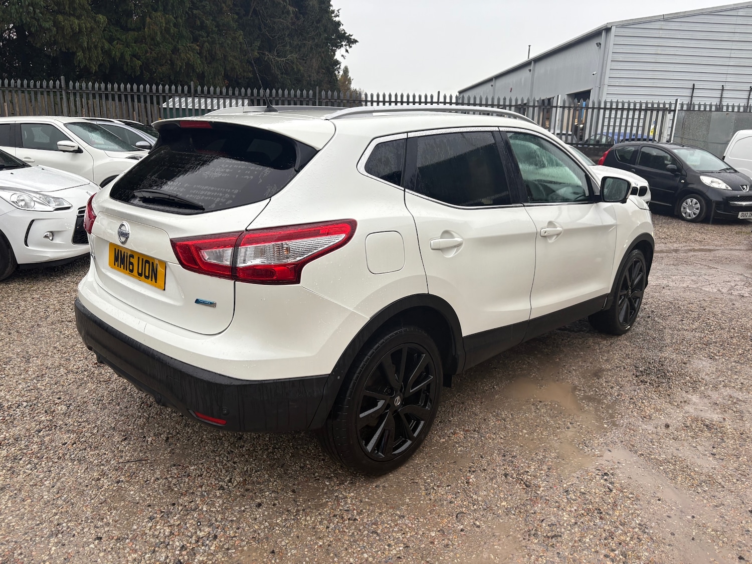 Used Nissan Qashqai 2016 for sale - 76344280: Photo 3