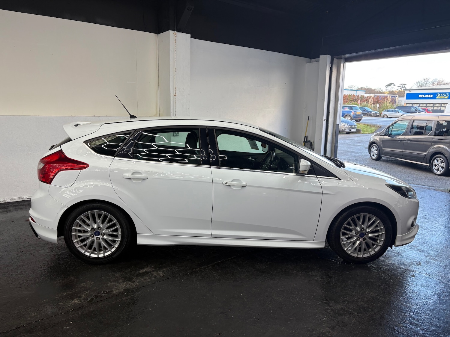 Used Ford Focus 2014 for sale - 77248320: Photo 7